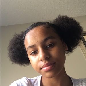 Meet your Posher, Eyanna